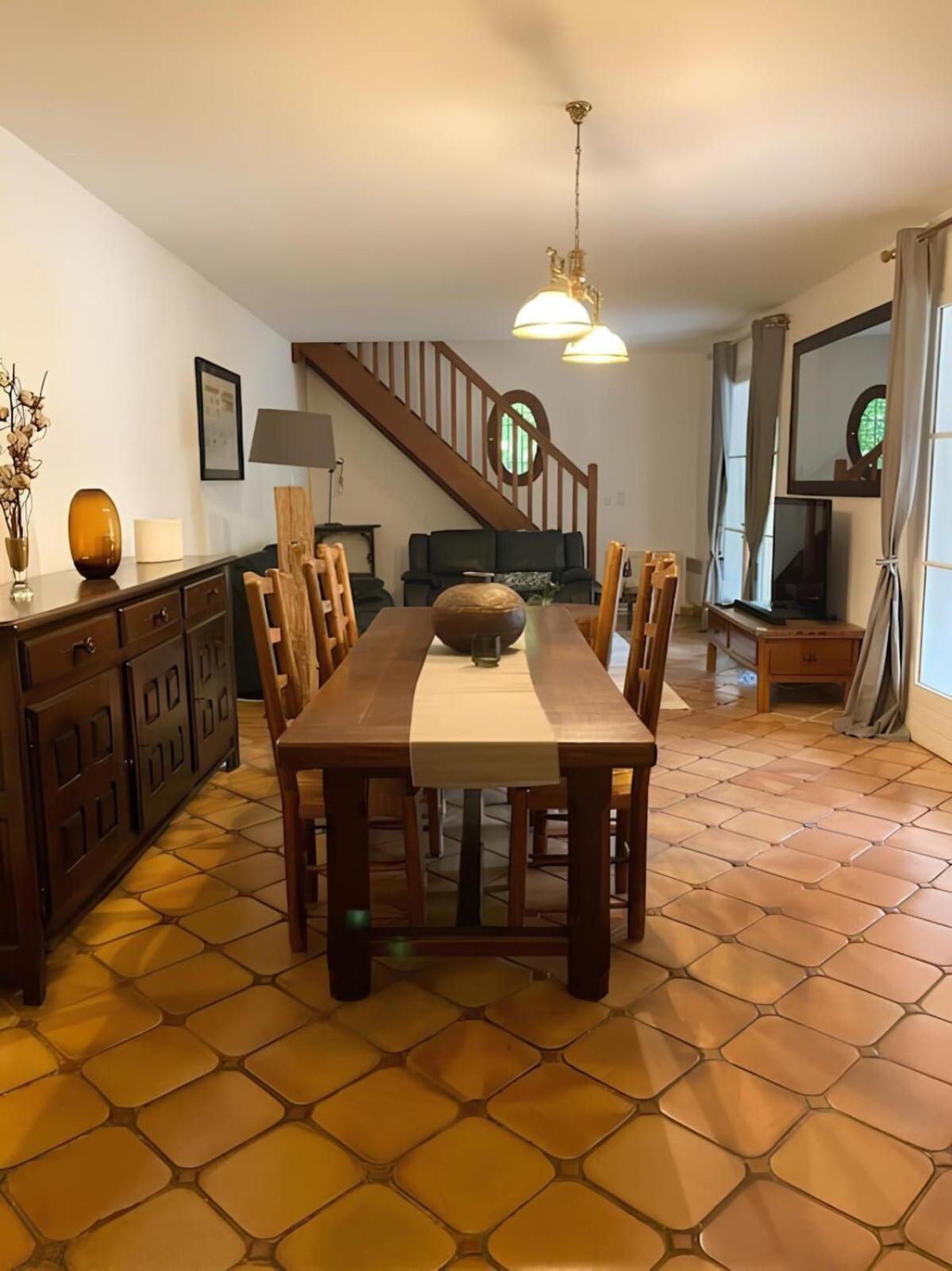 Les Oliviers - Villa 10 People - 5 Min Ardeche Saint-Julien-de-Peyrolas Екстер'єр фото